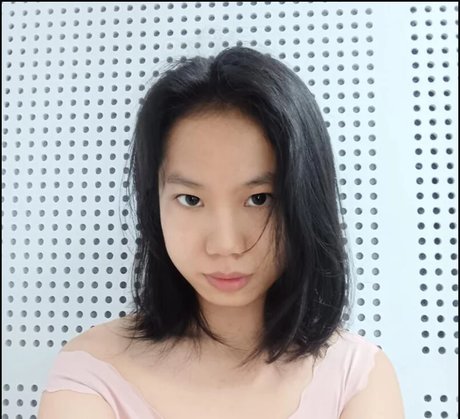 alittlesweetplum only fans naked