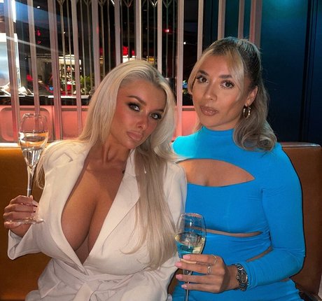 Lucy Cartlidge onlyfans leaked xxx