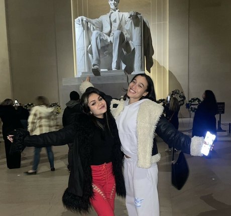 Tara Yummy onlyfans gratis