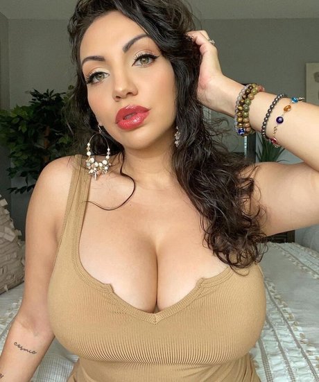 Crueltyfreecurves onlyfans fuck