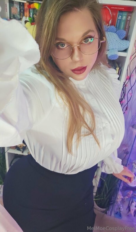 meimoecosplayfree onlyfans nsfw