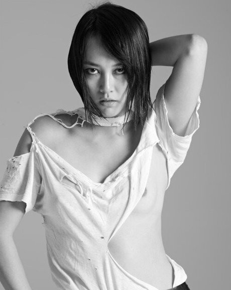 Rinko Kikuchi onlyfans model photos