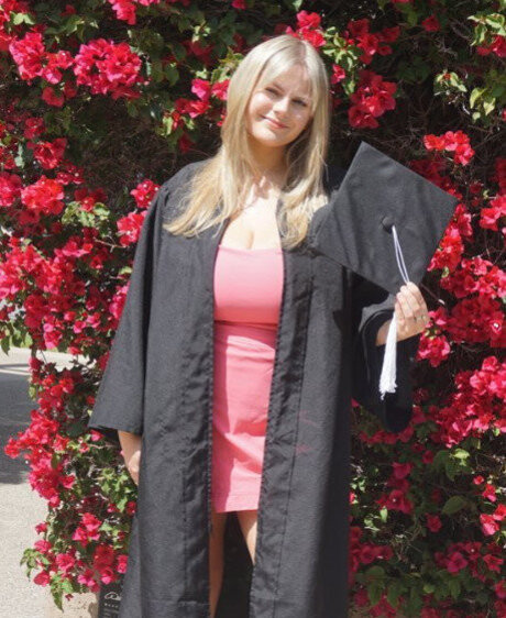 Emspensiveemily onlyfans public photos