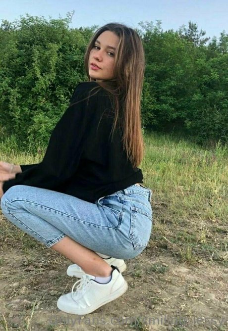 shiny jessy only fans photos