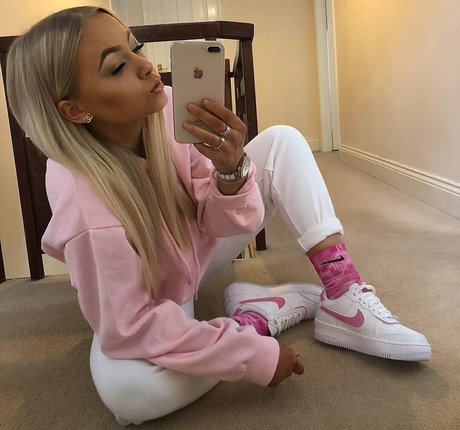 Lucy M onlyfans explicit content