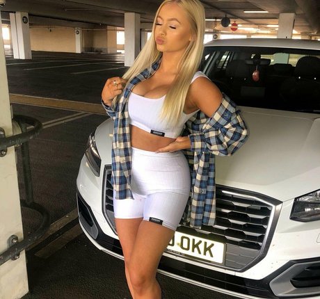 Lucy M leaks only fans