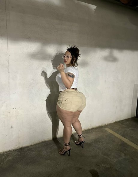 Sophialaurrren naked onlyfans