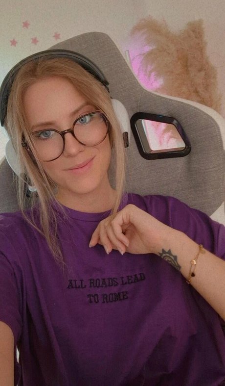 Naguura nude onlyfans