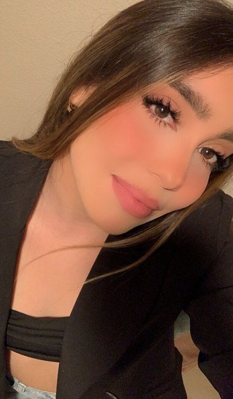 Paola Silerio free onlyfans