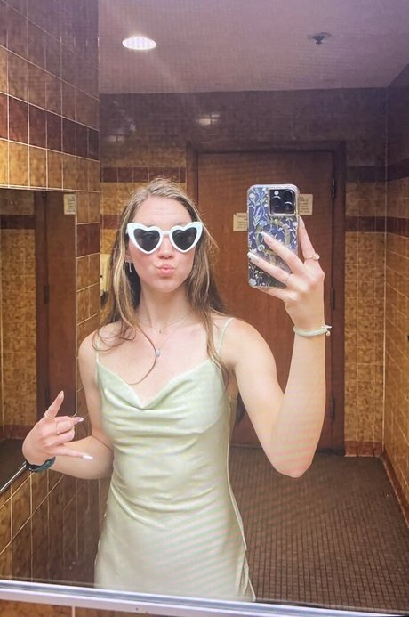 Makayla Turner nude onlyfans leak