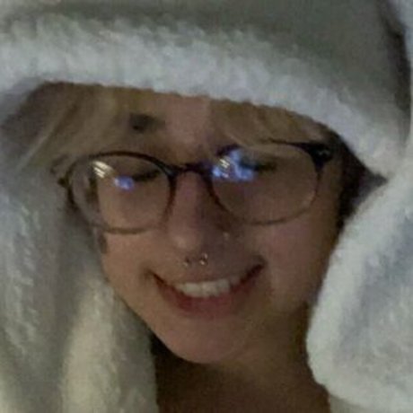 gremlinbae onlyfans fotos