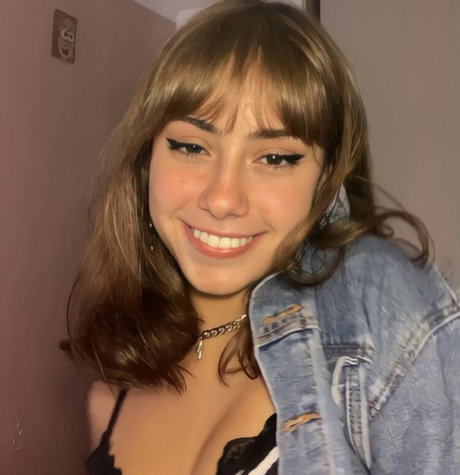 reinwra naked only fans