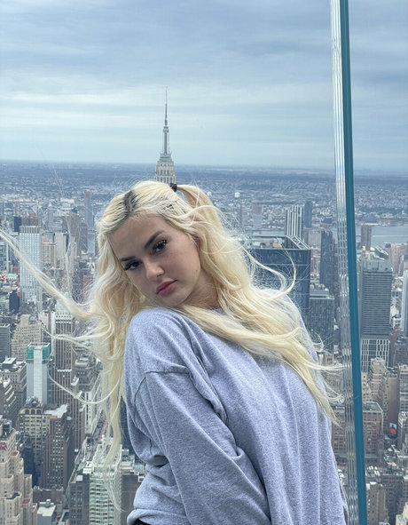 olivia snow69 onlyfans nudes porn