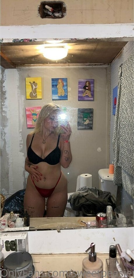 sweetpeasierraaa onlyfans leaked tits