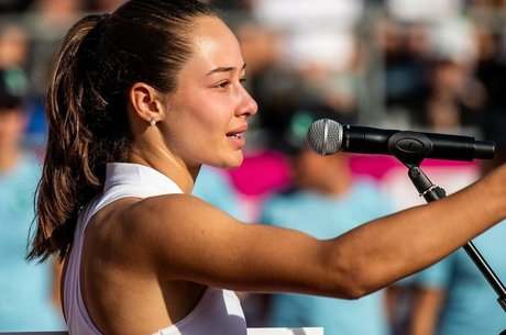 Zeynep Sonmez onlyfans photos