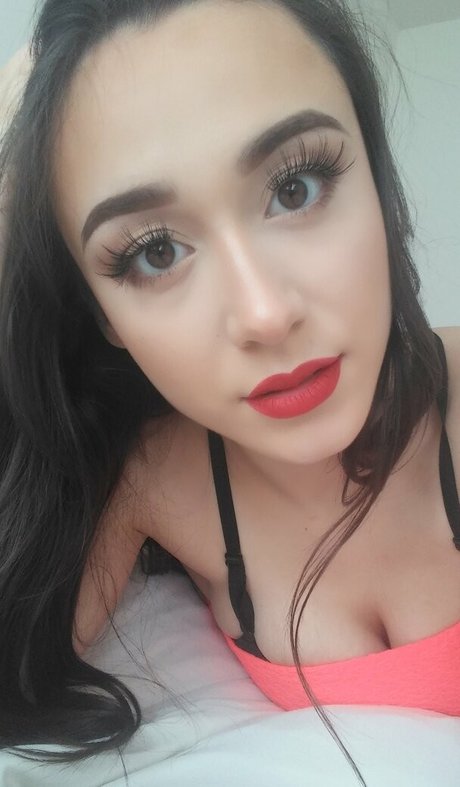 Impress Yumi onlyfans pics nude