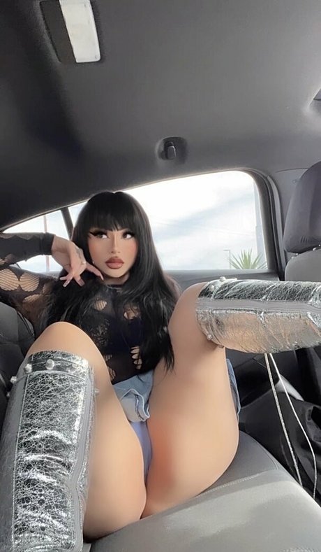 Iambxrbie naked onlyfans leaked