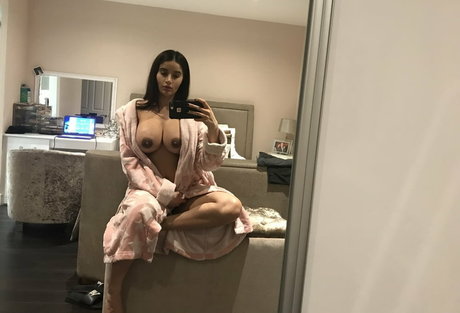 Preeti And Priya Young new onlyfans