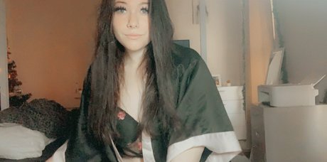 babygirlbrdlfree onlyfans leaked nudes