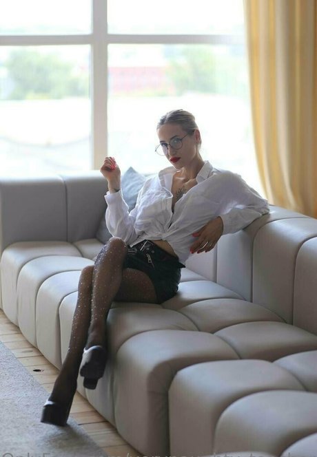 sofi teach nude onlyfans leaks