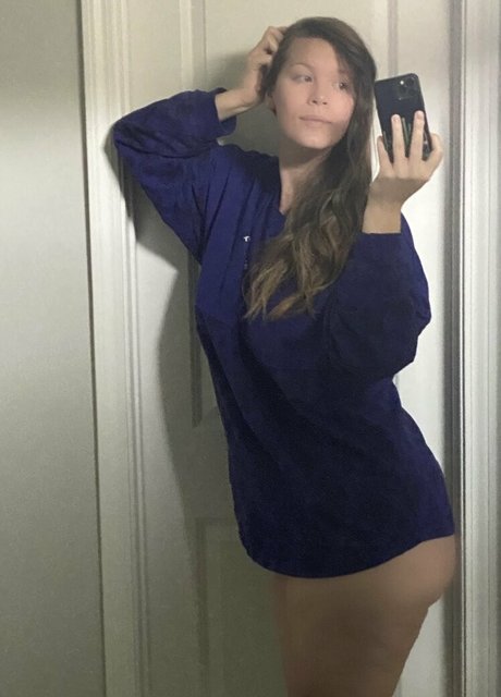 jessicamooreofficial onlyfans sextape