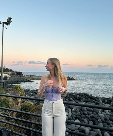 lenaahdl only fans xxx