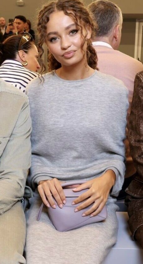 Nico Parker sex onlyfans