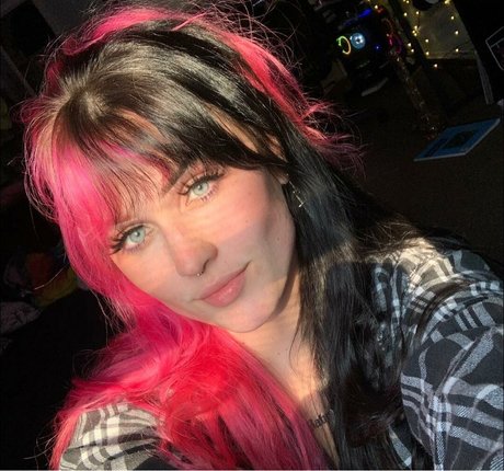 poutyfox leaked onlyfans sex tape