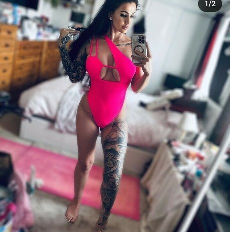 That inked girl_ on onlyfans