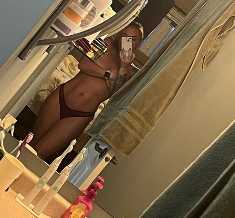 Kateonline87 nude onlyfans leak