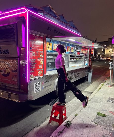 Xochitl Gomez onlyfans nude tits