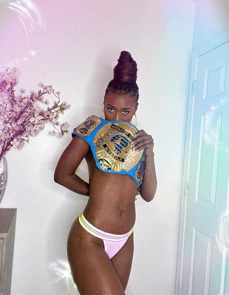 Queen Aminata onlyfans leak