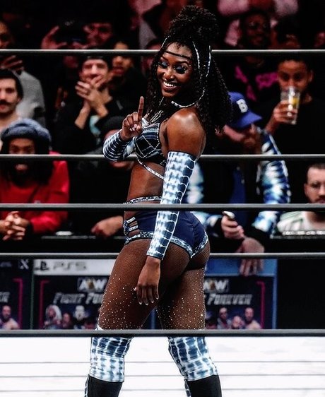 Queen Aminata onlyfans nudes leaked