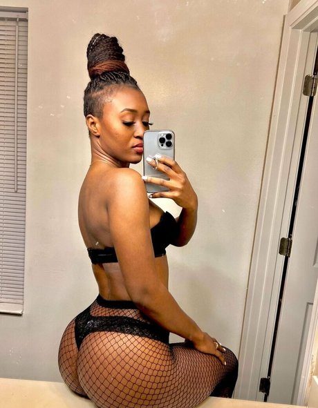 Queen Aminata leaked onlyfans content