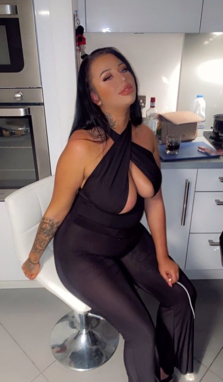 Abbie Mcgann onlyfans keak