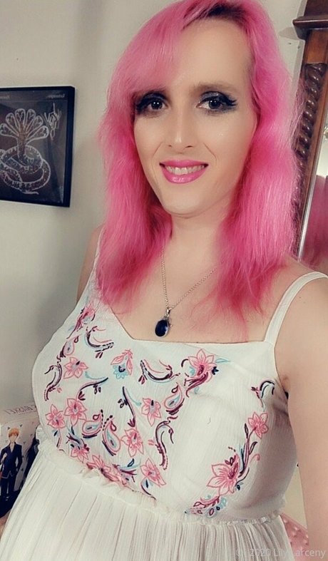 lilylarceny Profile pic