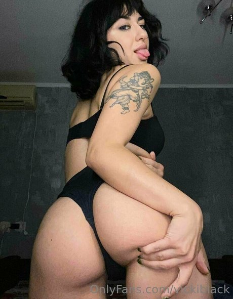 vickiblack onlyfans nude leak