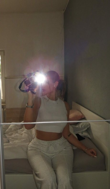 fabienne 1102 onlyfans leaked naked