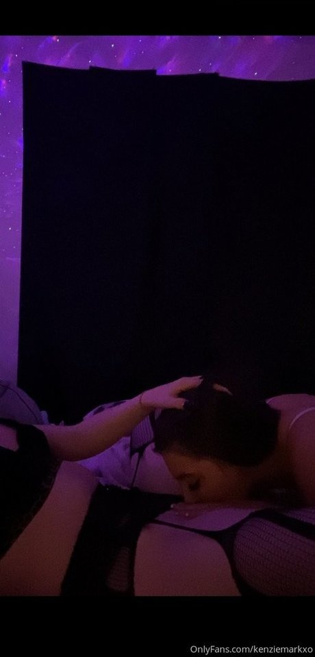 Kenziemarkxo onlyfans naked