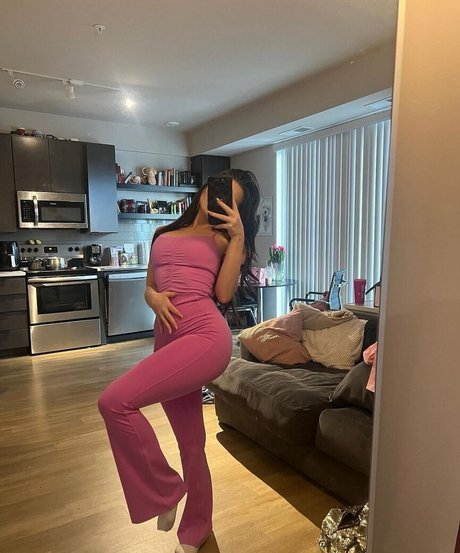 Mae Welsch onlyfans leaks