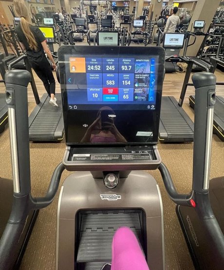 Mae Welsch onlyfans nude leaked