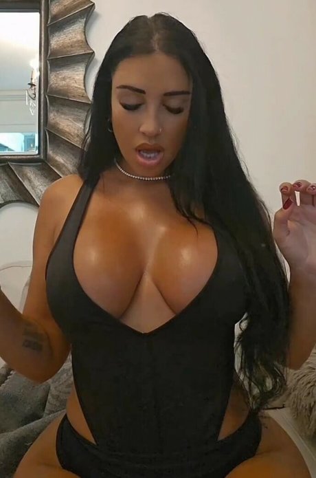 Mikaelabrbs onlyfans sex leak