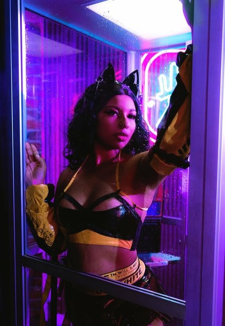 Mica Burton naked onlyfans pics