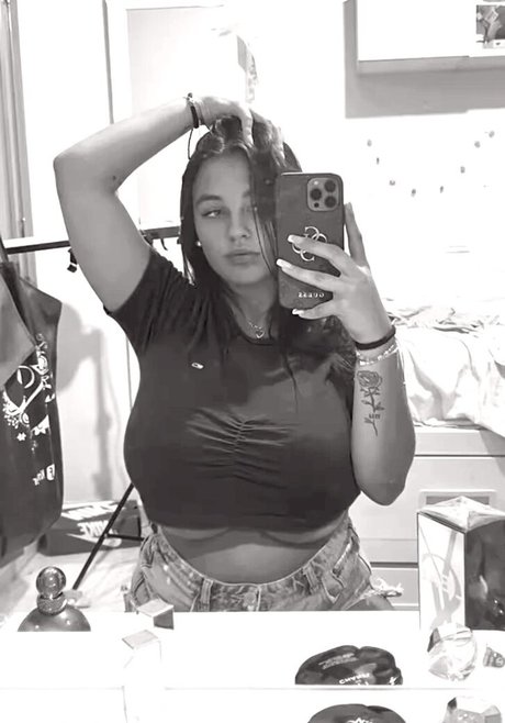 Anneris naked leaked onlyfans