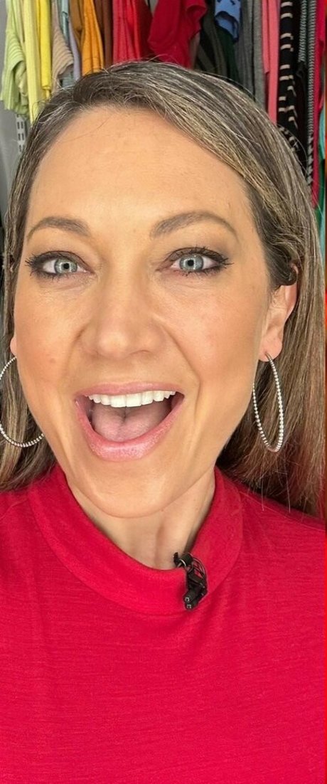 Hot News Weather Babes only fans nude