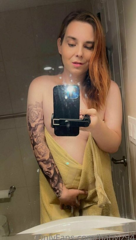 babyiz94 onlyfans naked leaked