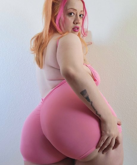 PeachInfanta onlyfans leaked pics