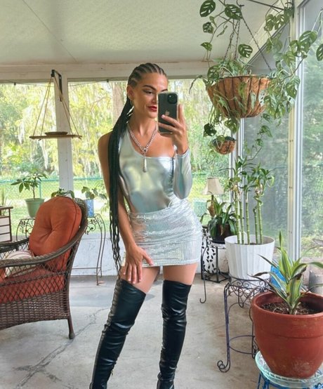 Tiianamarieeee naked only fans