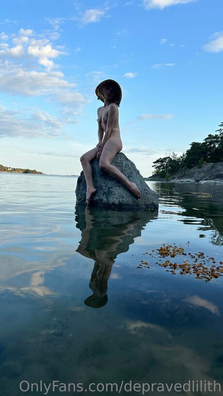 depravedlilith onlyfans naked