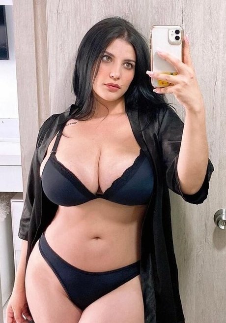 Yoselin castiillo onlyfans leaked